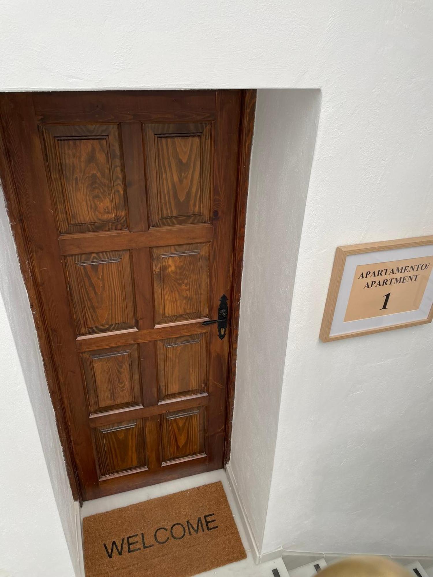 Apartamentos San Francisco Seville Exterior photo